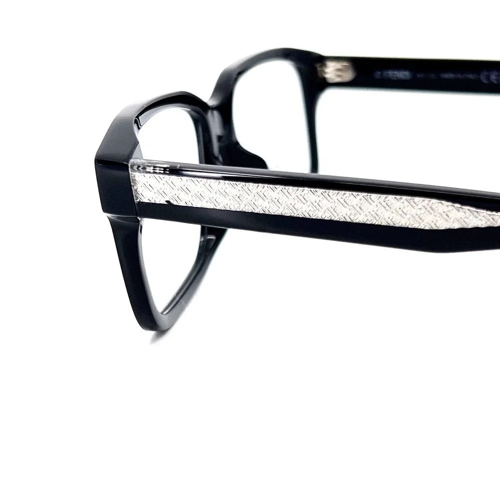 Fendi shape geometric
